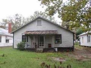Foreclosed Home - 1106 W 4TH ST, 27834