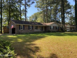 Foreclosed Home - 208 STAFFORDSHIRE RD, 27834