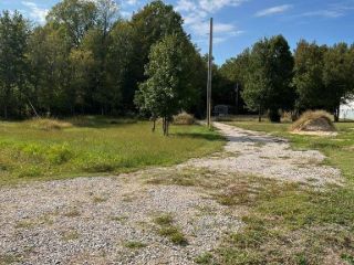 Foreclosed Home - 38 GRAVEL PIT RD, 27839