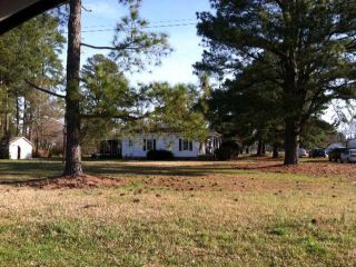 Foreclosed Home - 206 S BEECH ST, 27843