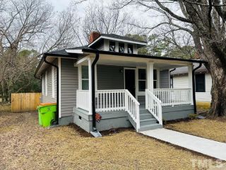 Foreclosed Home - 112 ROANOKE AVE, 27850