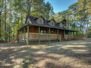 Foreclosed Home - 2641 CROOKED CREEK LN, 27856