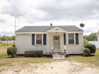 Foreclosed Home - 217 AVIATION AVE, 27856
