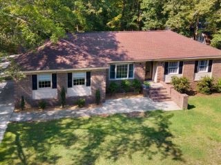 Foreclosed Home - 2409 HILLTOP RD, 27858
