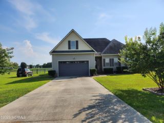 Foreclosed Home - 101 LANCASTER POINTE DR, 27863
