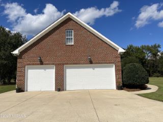 Foreclosed Home - 1995 N NC 581 HWY, 27863