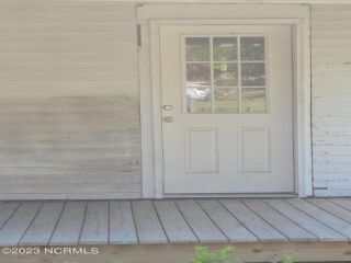 Foreclosed Home - 106 N 4TH ST, 27864