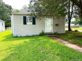 Foreclosed Home - 1401 PRUDEN ST, 27870