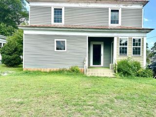 Foreclosed Home - 658 CHARLOTTE ST, 27870