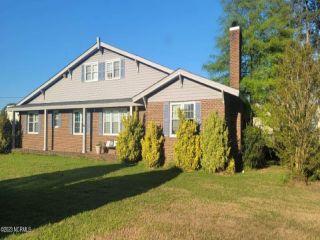 Foreclosed Home - 300 ANDERSON DR, 27871