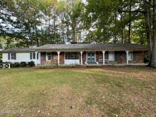 Foreclosed Home - 1904 LEWIS ST, 27886