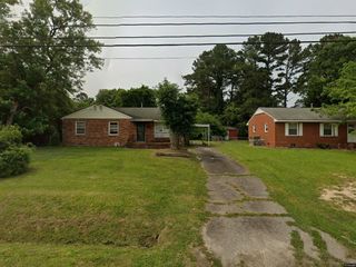 Foreclosed Home - 214 DANIEL ST, 27886
