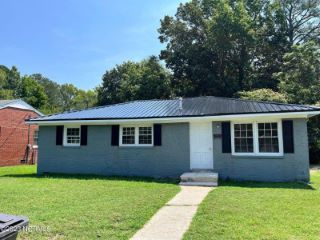 Foreclosed Home - 307 WAHREE ST, 27886