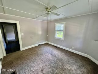 Foreclosed Home - 305 MULBERRY ST, 27892