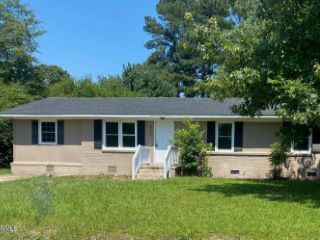 Foreclosed Home - 5713 VALLEY DALE RD, 27893