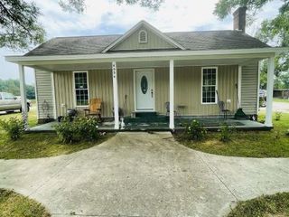 Foreclosed Home - 4034 WEAVER RD, 27893