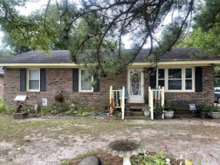 Foreclosed Home - 405 MINCHEW ST SE, 27893