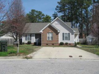 Foreclosed Home - 3519 APPLEBERRY CT NW, 27896
