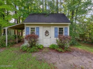 Foreclosed Home - 2108 BURNSIDE DR NW, 27896