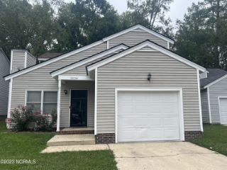 Foreclosed Home - 3534 WESCOTT DR NW, 27896