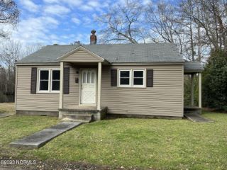 Foreclosed Home - 512 A ST, 27909