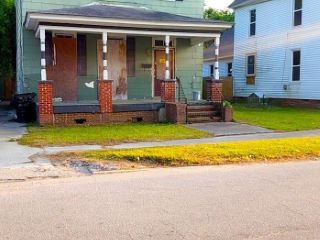 Foreclosed Home - 207 E CYPRESS ST, 27909