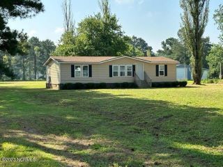 Foreclosed Home - 1323 LAMBS GROVE RD, 27909