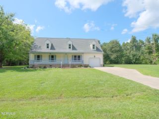 Foreclosed Home - 1006 STACIE DR, 27909