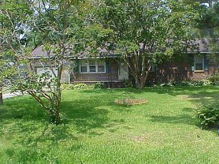 Foreclosed Home - 415 WESTHAVEN DR, 27962