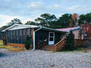 Foreclosed Home - 1931 INDIAN WOODS RD, 27983