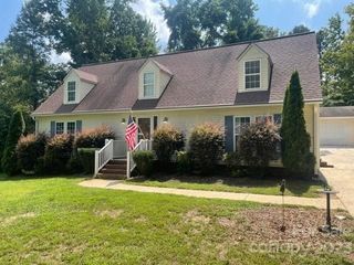 Foreclosed Home - 206 PINE CT, 28023