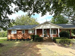 Foreclosed Home - 3980 OLD BEATTY FORD RD, 28023