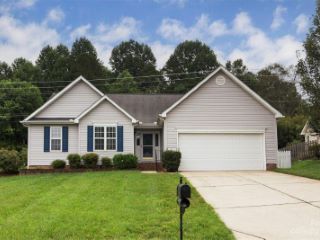 Foreclosed Home - 5759 HERON POINT PL SW, 28025