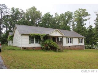 Foreclosed Home - 513 JAMES C LN, 28034