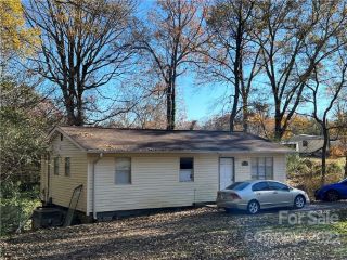 Foreclosed Home - 2200 HILLCREST RD, 28034