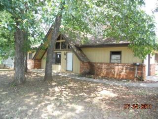 Foreclosed Home - 230 OLDCASTLE LN, 28043