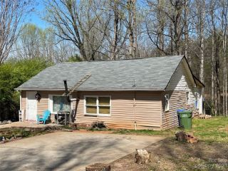 Foreclosed Home - 355 CHERRY MOUNTAIN ST, 28043