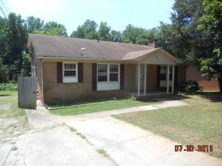 Foreclosed Home - 2925 CRESCENT LN, 28052