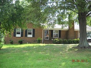 Foreclosed Home - 821 LYNHAVEN DR, 28052