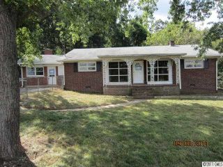 Foreclosed Home - 1401 SHANNON BRADLEY RD, 28052