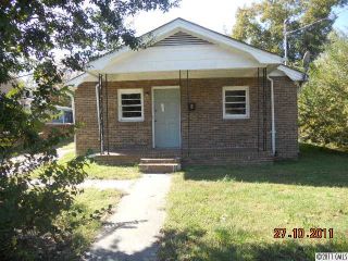 Foreclosed Home - 1211 N BOYCE ST, 28052