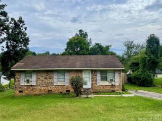 Foreclosed Home - 2828 MEADE AVE, 28052