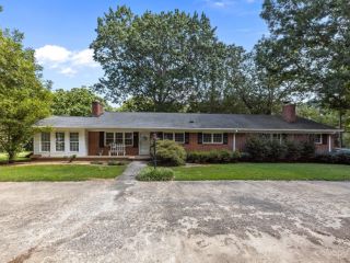 Foreclosed Home - 3718 CHAPEL GROVE SCHOOL RD, 28052