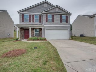 Foreclosed Home - 1020 CASSIDY DR, 28054