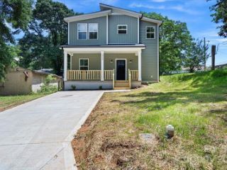 Foreclosed Home - 608 N MCFARLAND ST, 28054