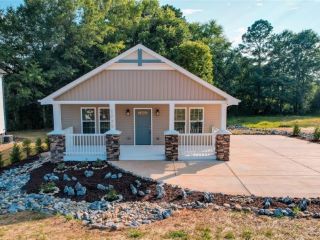 Foreclosed Home - 1725 N NEW HOPE RD, 28054