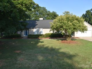 Foreclosed Home - 600 ARMSTRONG PARK RD, 28054