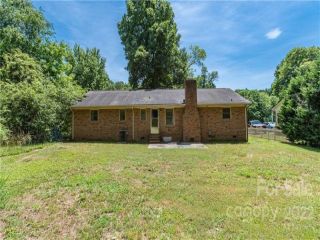 Foreclosed Home - 114 SPARGO ST, 28056