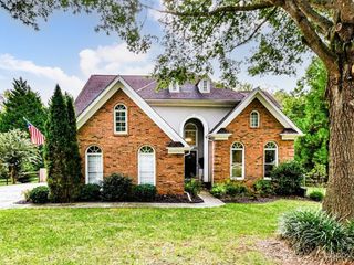 Foreclosed Home - 14800 BISHOPSTONE CT, 28078