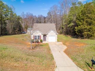 Foreclosed Home - 5383 WOODLAND GLADE CT, 28080